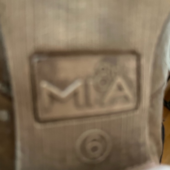 Women’s Boots with small heel and buckle.size 6 - Picture 4 of 7